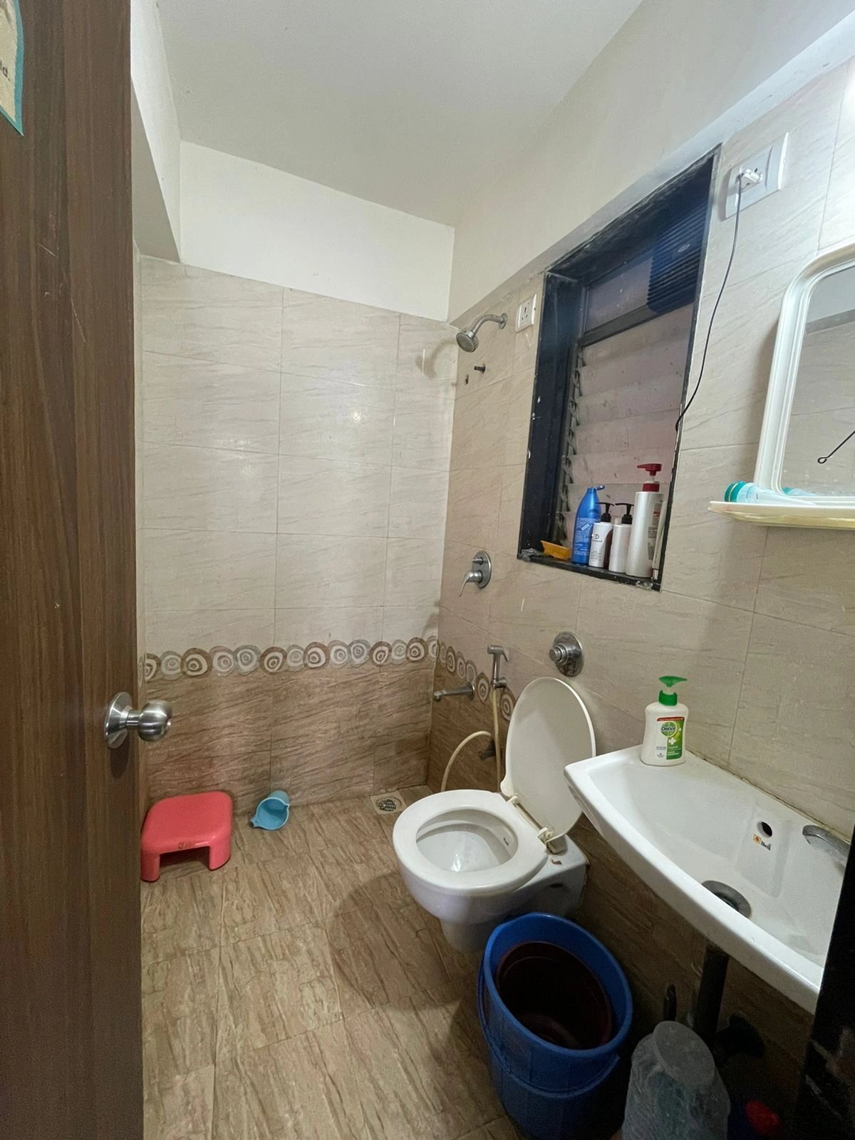 2 BHK Flat for Sale in SETHIA SEA VIEW, Goregaon West